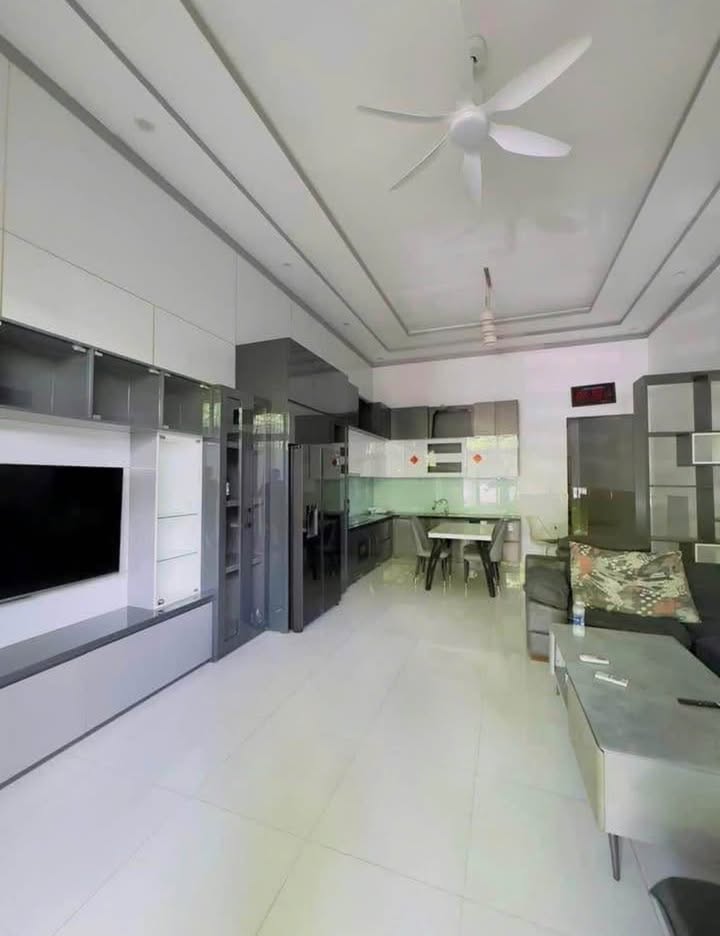 Nhà mặt tiền Phạm Ngũ Lão, Buôn Ma Thuột 110m² giá 3.5 tỷ - Thiết kế hiện đại, sẵn sàng ở ngay!