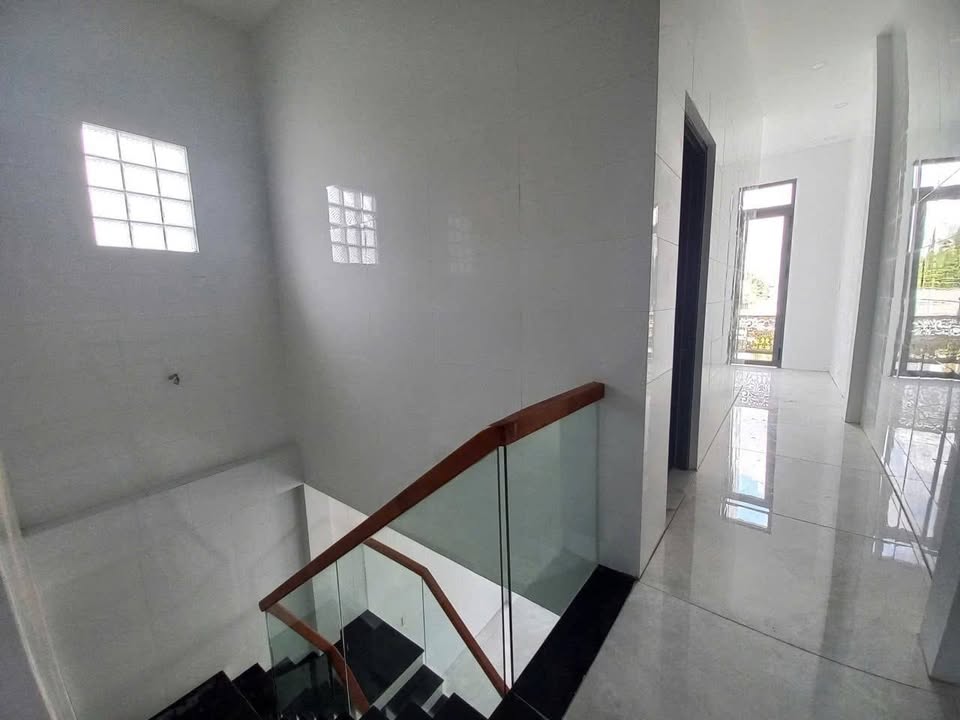 Nhà 1 Trệt 1 Lầu Phường 1 - Sa Đéc 72m² giá 2.4 tỷ - Chính chủ bán gấp!