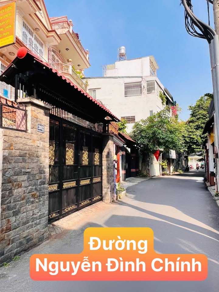 Nhà mặt tiền Nguyễn Đình Chính, Phú Nhuận 35m² giá 5.9 tỷ - Vị trí đẹp kinh doanh