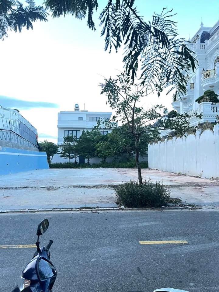 Cho thuê mặt bằng KĐT Ngọc Bảo Viên Quảng Ngãi 430m² - Đường lớn, vị trí kinh doanh lý tưởng!