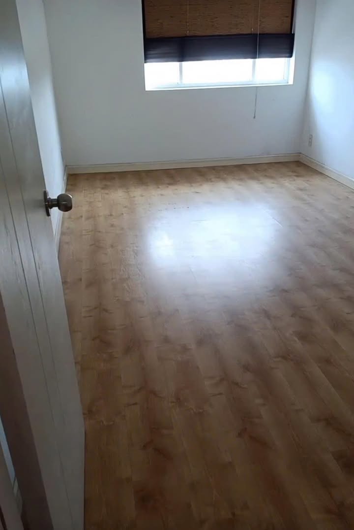 Căn hộ cho thuê Cao ốc Phú Nhuận 115m² giá 18 triệu - Gần sân bay, dễ di chuyển!