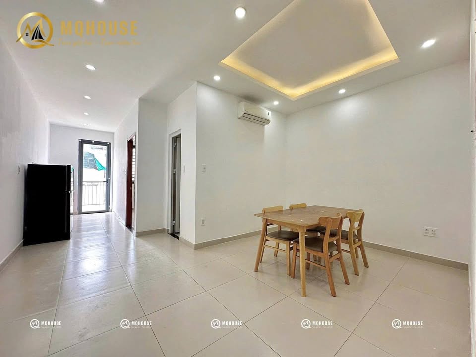 Căn hộ 1PN ban công Tân Bình 45m² - Thiết kế hiện đại, không gian xanh mát!