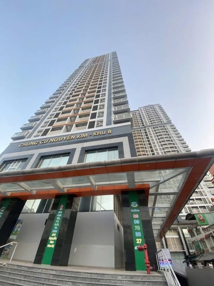 Chung cư Nguyễn Kim Q10 74m² giá 3.8 tỷ - Lô góc, thang máy, gần bệnh viện!