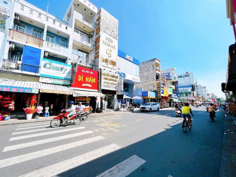 Nhà mặt tiền kinh doanh đường Tân Hương, quận Tân Phú, diện tích 56m² giá 16 tỷ - Đầu tư sinh lời ngay!