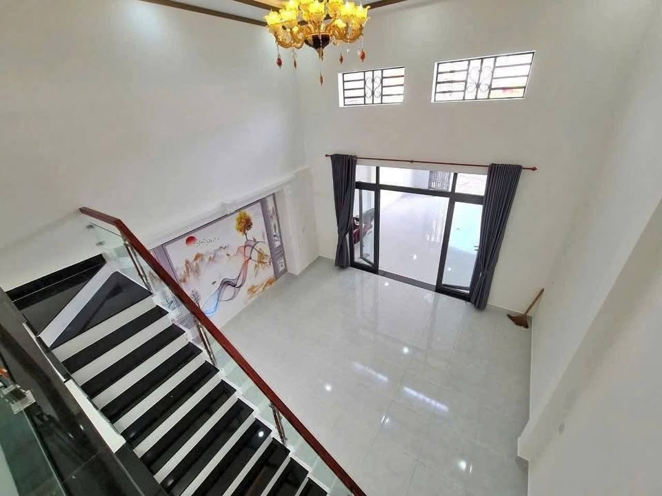 Nhà mặt tiền đường 3/2, phường Bình Nhâm, 113m² giá 5.99 tỷ - Kinh doanh thuận lợi!