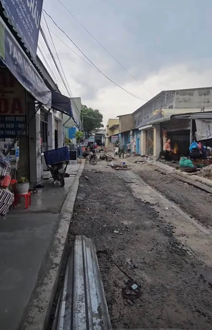 Đất thổ cư 160m² tại Kp1 Hội Nghĩa, Bình Dương - Giá chỉ 2 tỷ, kinh doanh tốt!