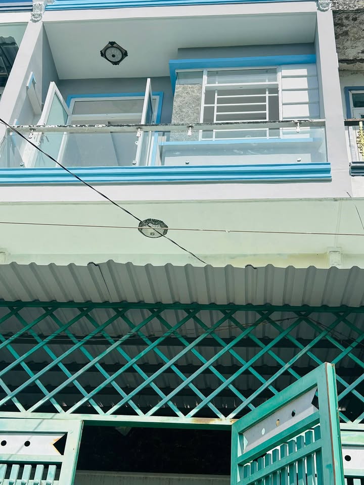 Nhà riêng Hóc Môn 54m² giá 1.5 tỷ - Thiết kế hiện đại, sẵn sàng ở ngay!