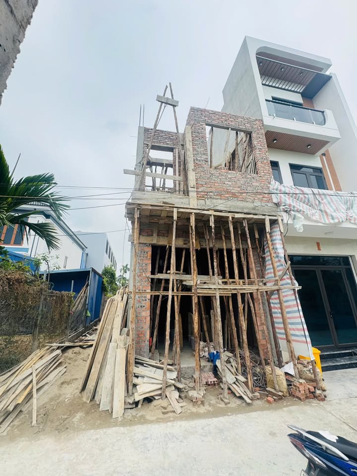 Nhà 3 tầng Hồng Thái, An Dương 50m² - Thiết kế hiện đại, ô tô vào tận nơi!