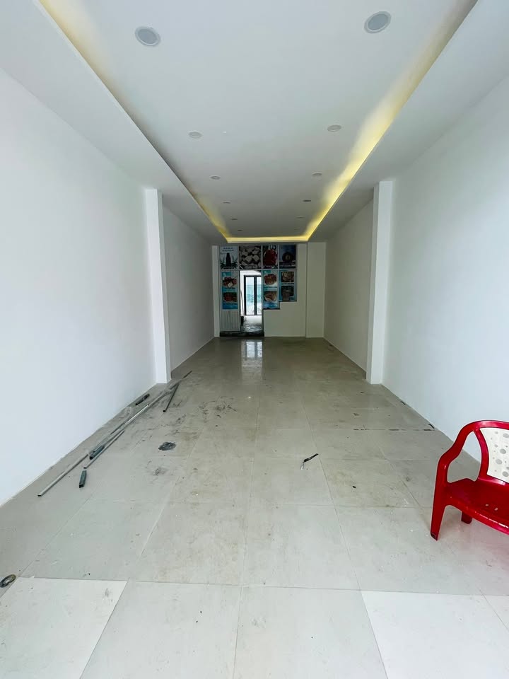 Mặt bằng kinh doanh 80m² tại 470 Võ Nguyên Giáp, Đà Nẵng - Vị trí đắc địa, phù hợp mọi loại hình dịch vụ!