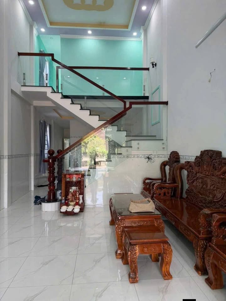 Nhà lầu chính chủ Tân An 90m² giá 1.85 tỷ - Sẵn sàng vào ở ngay!
