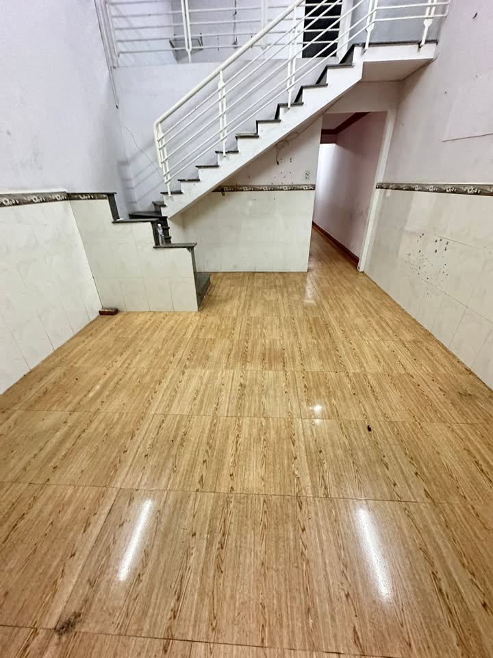 Nhà nguyên căn cho thuê đường Bùi Đức Sơn - Diện tích 64m², giá 6 triệu/tháng - Thích hợp làm spa hoặc văn phòng!