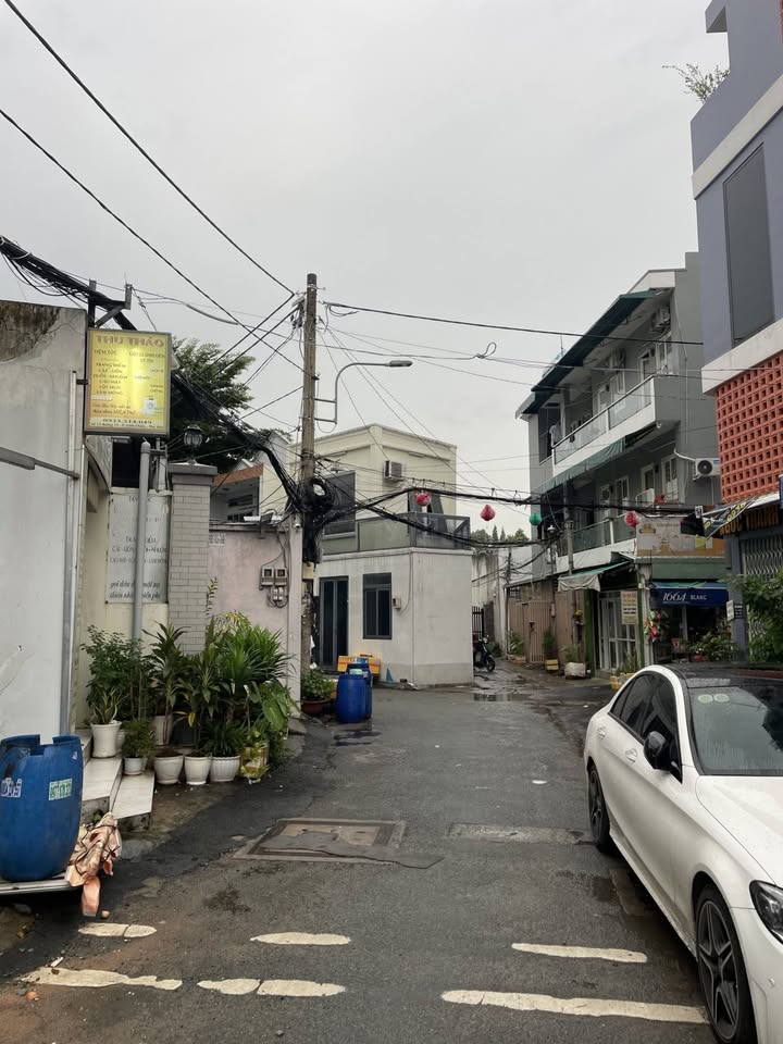 Nhà cấp 4 Thủ Đức 156m² giá 12.9 tỷ - Tiềm năng đầu tư sinh lời!