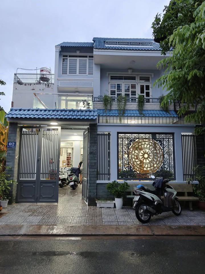 Biệt thự khu An Sương, Quận 12, 105m² giá 12,5 tỷ - Nhà mới đẹp, vào ở ngay!