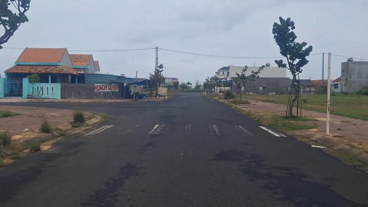 Đất nền tái định cư Phú Lạc, Đông Hòa, Phú Yên - Diện tích 192m², giá chỉ 1.92 tỷ!