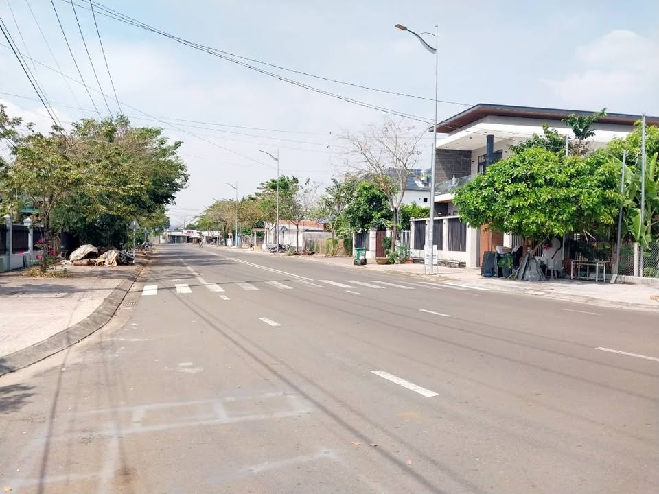 Đất mặt tiền đường 82, TP Bà Rịa 240m² giá 1.8 tỷ - Cơ hội đầu tư tuyệt vời!