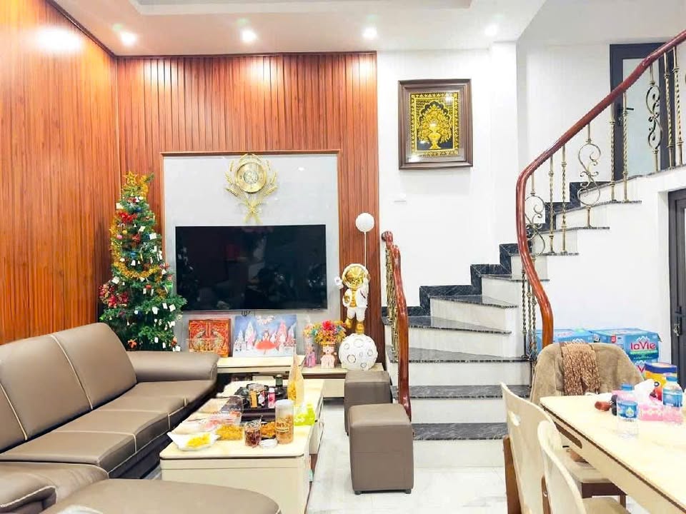 Nhà riêng Giáp Bát, Hoàng Mai 37m² giá 900 triệu - Đón Tết ngay trong ngôi nhà đẹp!