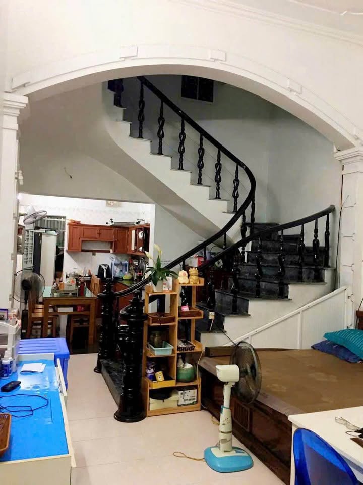 Nhà cho thuê đường Bùi Thị Tự Nhiên, Đông Hải 115m² - Phù hợp hộ gia đình và kinh doanh!