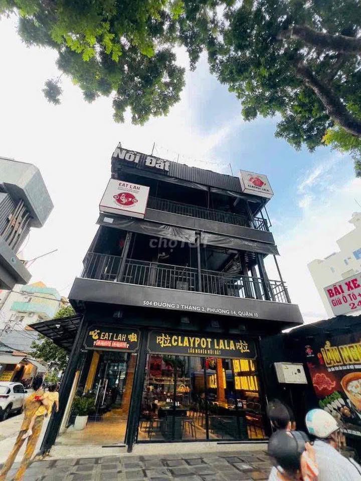 Nhà thuê góc 2 mặt tiền đường 3/2 Quận 10 - Diện tích 126m², thích hợp showroom, văn phòng