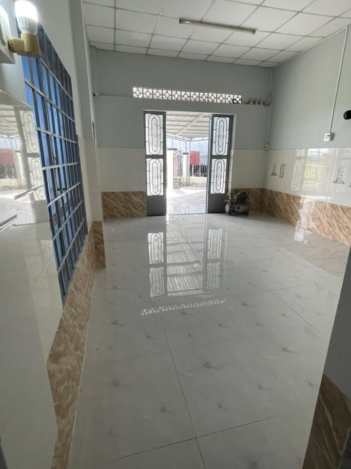 Nhà nguyên căn Phú Long 2 phòng ngủ giá 2 triệu - Thích hợp cho gia đình nhỏ!