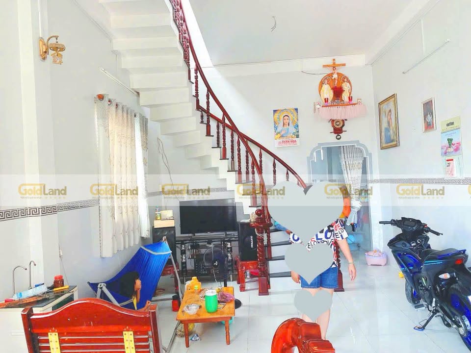 Nhà 1 Trệt 1 Lầu + Nền Trống Kề Nhau Tại Long Xuyên 249m² giá 3.5 tỷ - Vị trí đắc địa, đầu tư sinh lời!