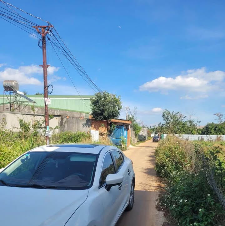 Đất Hòa Thắng Buôn Ma Thuột 105m² giá 1.45 tỷ - Đường ô tô thông thoáng, gần chợ!