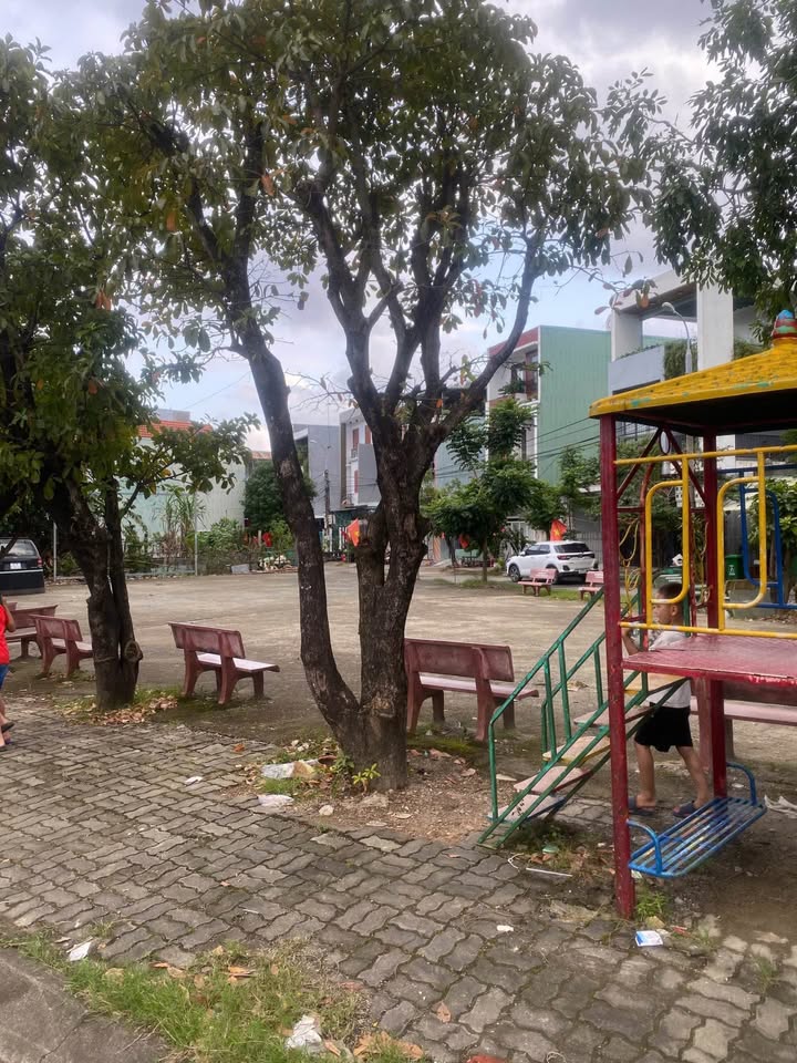 Lô góc 3 mặt tiền đường Phạm Như Xương 230m² giá 11.3 tỷ - Không thể bỏ qua!