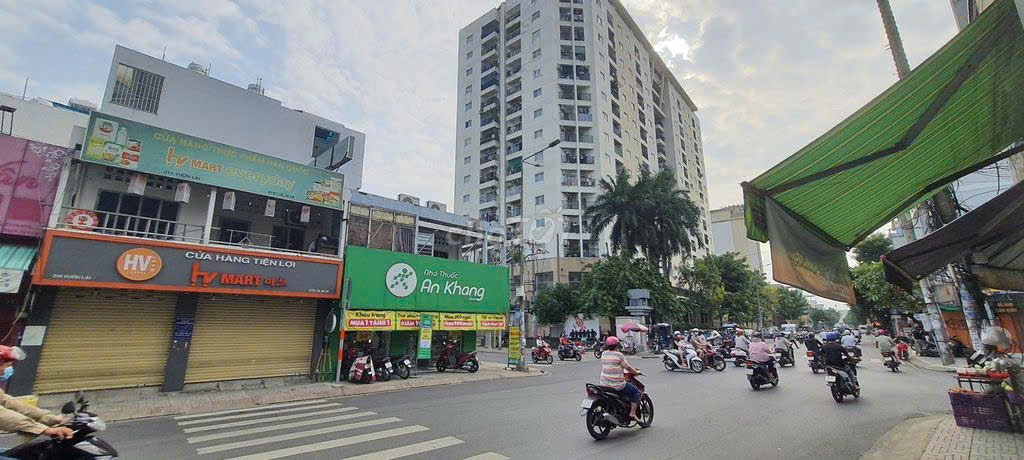 Cho thuê Front House mặt tiền Đường Vườn Lài, Tân Phú 52m² chỉ 18 triệu/tháng - Gần tòa chung cư cao cấp!