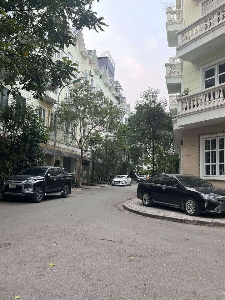 Nhà phố Dương Nội Hà Đông 100m² giá thỏa thuận - Kinh doanh đỉnh cao gần đại học Phenikaa!