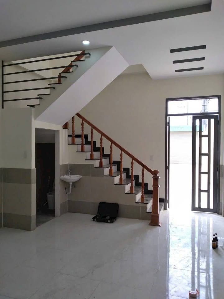 Nhà riêng Vĩnh Lộc B, Bình Chánh 135m² giá 5.75 tỷ - Mặt tiền kinh doanh thuận lợi!