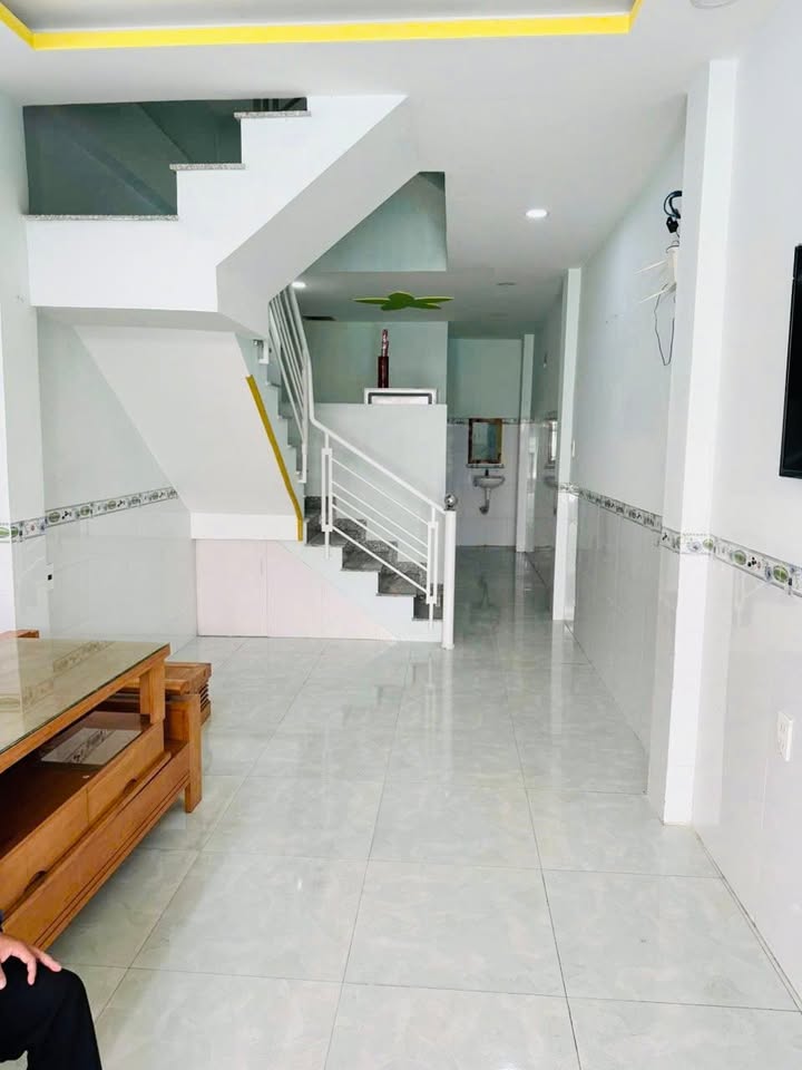 Nhà 3 tầng Phước Long, Nha Trang 77m² giá 4.8 tỷ - Đầu tư sinh lời ngay!