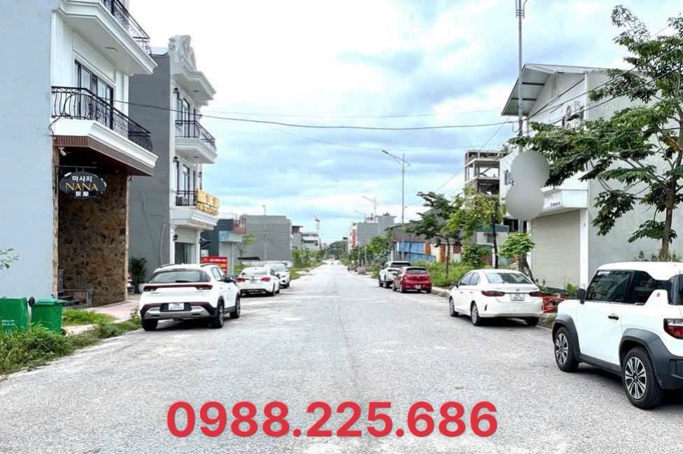 Lô đất dịch vụ Hán Lữ Vĩnh Yên 102m² giá 3 tỷ - Tiềm năng tăng giá cao!