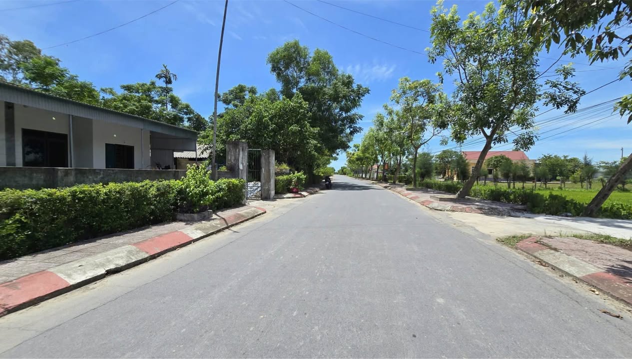 Đất trục đường liên xã Thạch Lạc 119m² giá thỏa thuận - Vị trí đẹp thuận tiện sinh hoạt