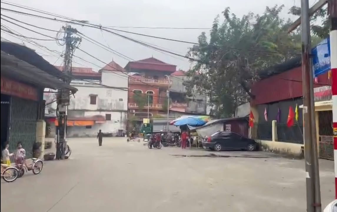 Nhà riêng Phù Khê Từ Sơn 50m² giá 1.6 tỷ - Vị trí đắc địa gần chợ!