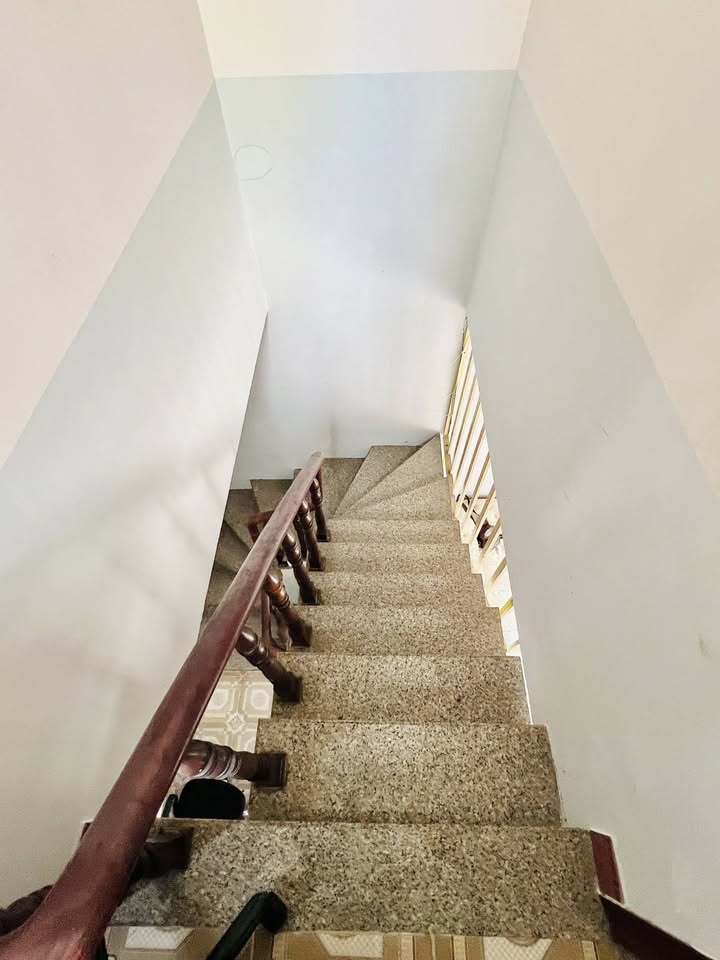 Nhà hẻm xe tải Tân Kỳ Tân Quý 68m² giá 4.05 tỷ - Thoáng mát, cho thuê 8 triệu!