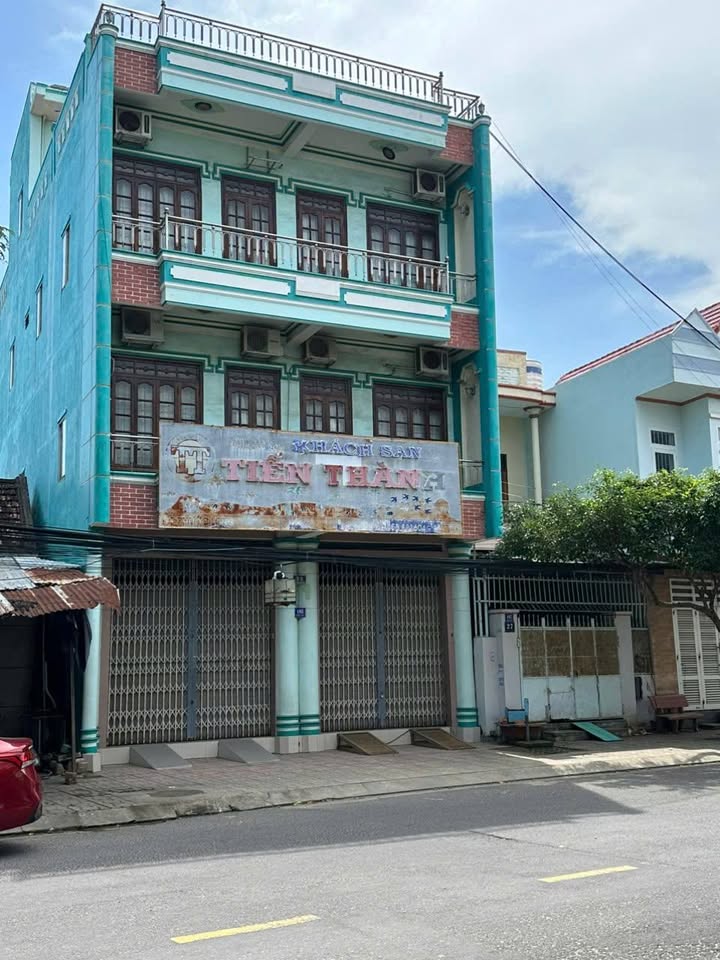 Nhà đẹp mặt tiền đường Phước Long Nha Trang 162m² giá 19.8 tỷ - Cơ hội an cư lý tưởng!