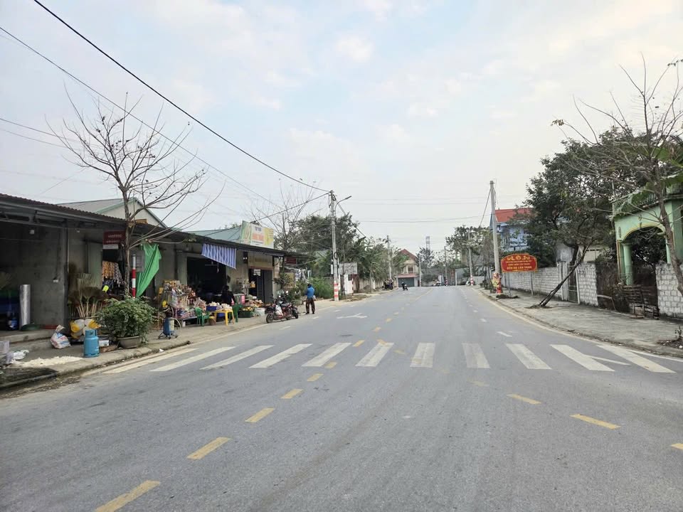 Nhà mặt tiền 3 mặt tại Đại Đình, Tam Đảo 123.3m² - Kinh doanh sầm uất!