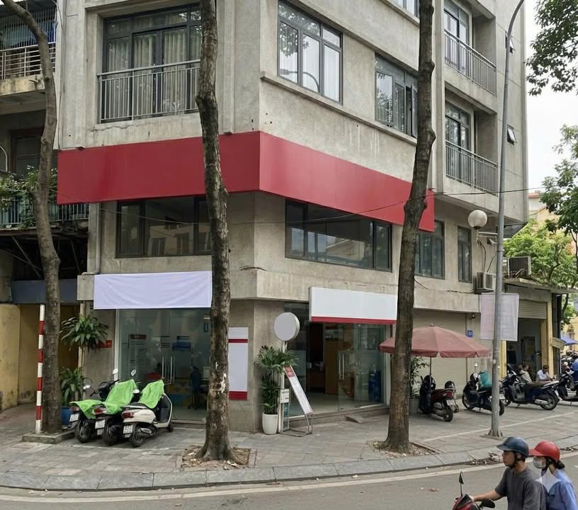 Cho thuê mặt phố Đội Cấn, quận Ba Đình 85m² giá 55 triệu - Phù hợp thẩm mỹ viện, phòng khám!