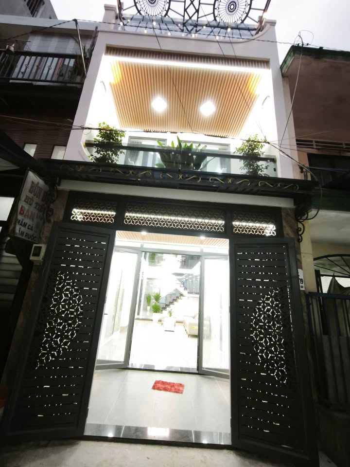 Nhà 2 tầng đường Hà Thị Khéo, quận 12, 64m² giá 4 tỷ - Sẵn sàng vào ở!