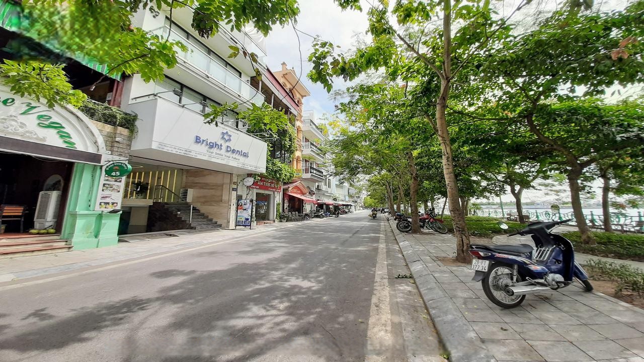 Nhà 8 tầng Vũ Miên, Yên Phụ, Tây Hồ 120m² giá 49 tỷ - Đẹp long lanh, thang máy sẵn sàng!