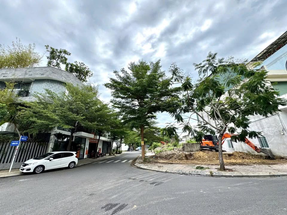 Đất nền 2 mặt tiền KĐT Hà Quang 2, Nha Trang 152m² giá 9.12 tỷ - Cơ hội đầu tư tuyệt vời!