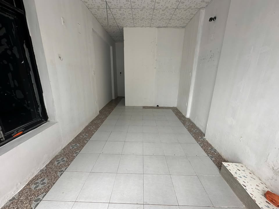 Nhà nguyên căn mặt tiền đường Phú Thủy - 25m² giá 3.5 triệu - Phù hợp kinh doanh!