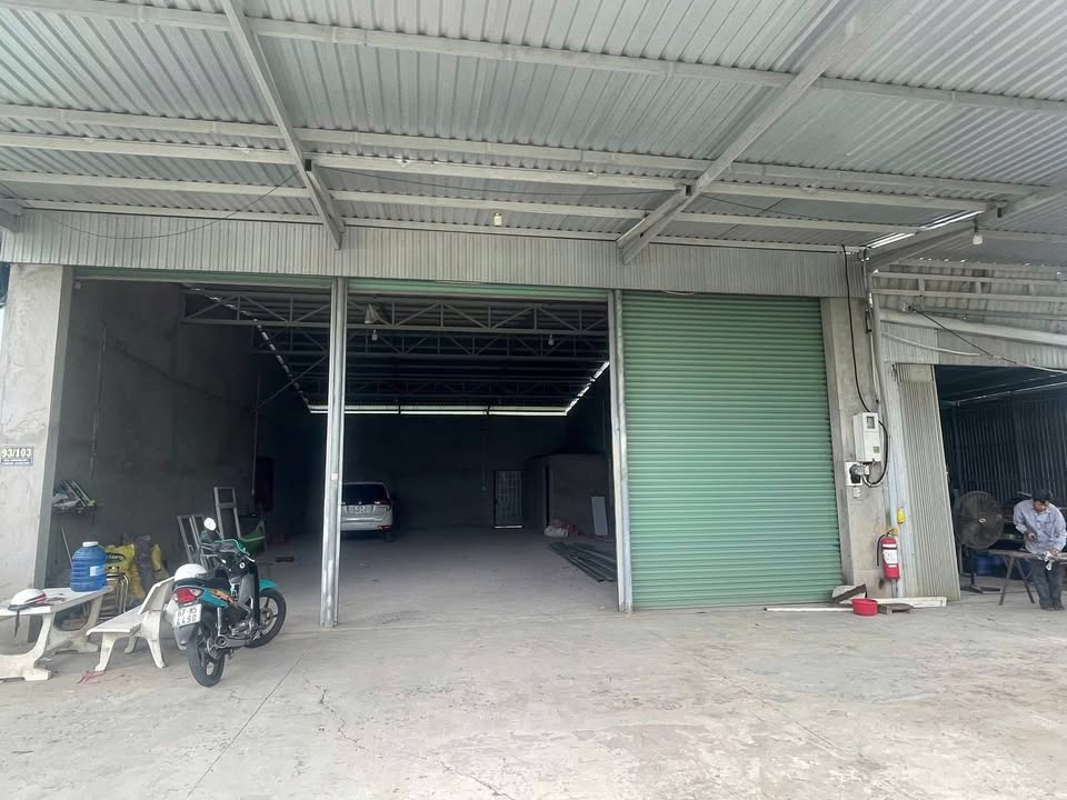 Nhà kho cho thuê tại Bình Đức, Long Xuyên 375m² - Giá chỉ 8 triệu/tháng!