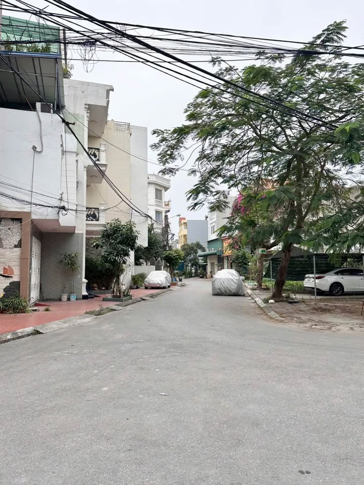 Đất nền Sở Dầu, Hồng Bàng 56m² giá 3.2 tỷ - Sổ hồng lâu dài, ngay gần trường chợ!