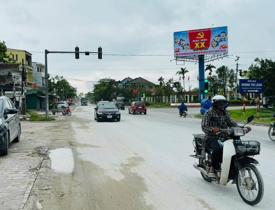 Đất mặt đường Quốc lộ 46, Xóm 2, Nghi Lộc 120m² giá 4.5 tỷ - Cơ hội đầu tư vàng!