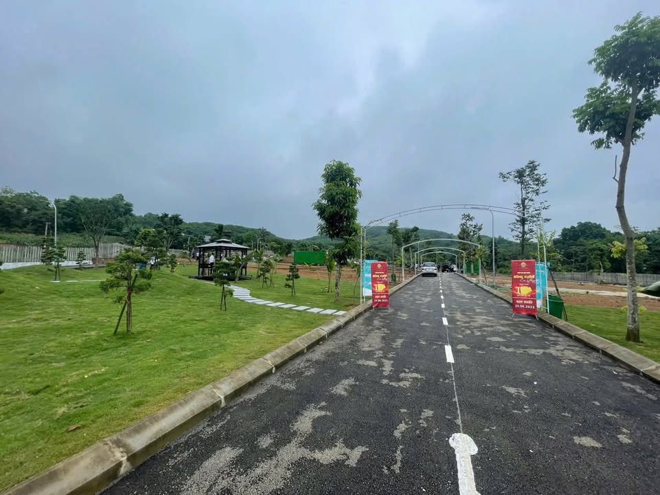 Đất nền Đông Xuân Quốc Oai 200m² giá 2 tỷ - Đầu tư sinh lời tiềm năng!