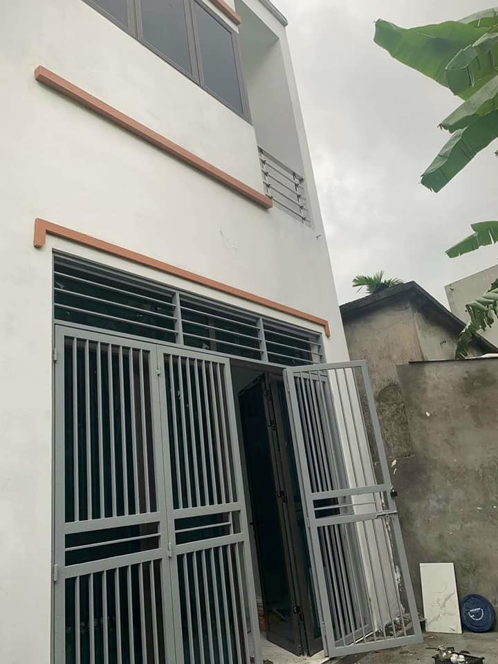 Nhà 2 tầng mới xây tại phường Châu Sơn, 56m² giá 1.1 tỷ - Sẵn sàng vào ở!