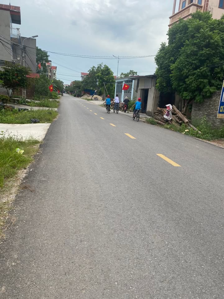 Đất nền Nghĩa Trung, Việt Yên 100m² giá 3 tỷ - Đầu tư sinh lời ngay!