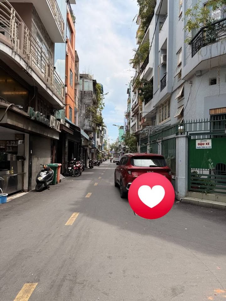 Nhà phố Nguyễn Đình Chiểu, Quận 3 - 36m² giá 7.999 tỷ - Cơ hội vàng cho đầu tư!