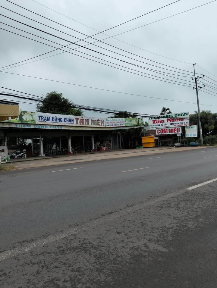 Đất mặt tiền Quốc lộ 20, xã Thống Nhất, 560m² - Giá chỉ 14 tỷ VND, thương lượng!