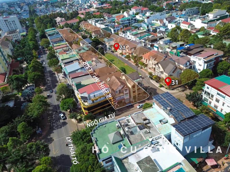 Biệt thự góc 2 mặt tiền Buôn Ma Thuột 217m² giá 29 tỷ - Đẳng cấp sống riêng tư!